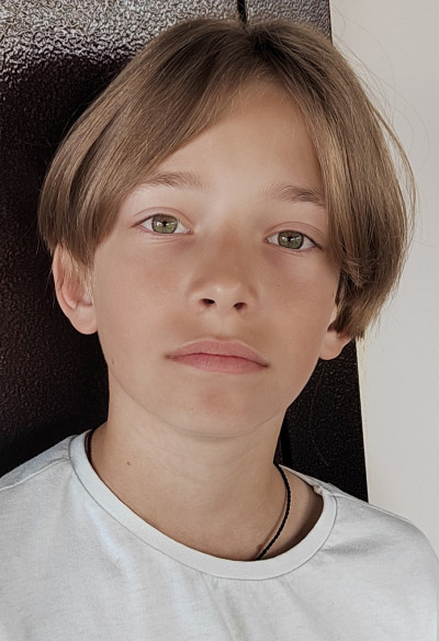 Глеб Никонов